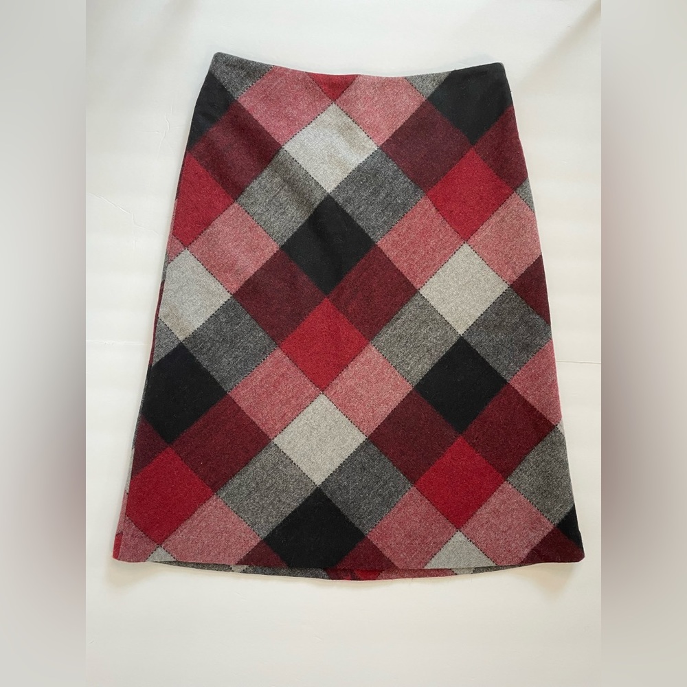 VTG GAP Factory Women’s 4 Wool Blend Red Black Plaid A-Line Skirt Knee Length
